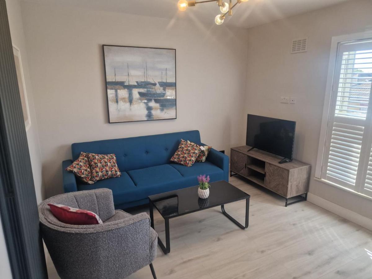 Collier'S Wood En-Suite Apartments Londra Dış mekan fotoğraf